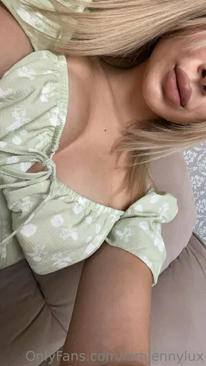 Iamjennylux OnlyFans Leaked Free Thumbnail Picture - #c3MYs51ysv