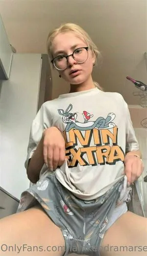 Iamkendramarselle OnlyFans Leaked Free Thumbnail Picture - #9DRxeSShr8