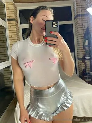 Iamlunahale OnlyFans Leaked Free Thumbnail Picture - #5NpNNiyPW7