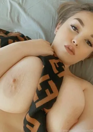 Iammiaa98 OnlyFans Leaked Free Thumbnail Picture - #CUral3CRlR