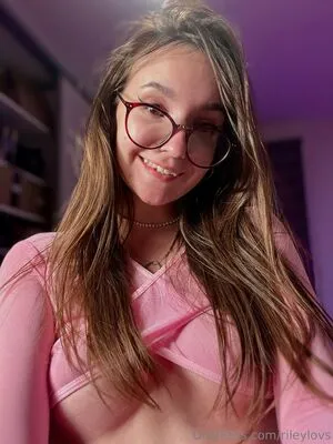 Iamrileygrey OnlyFans Leaked Free Thumbnail Picture - #d0wIYSK4Bm