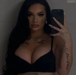 Iamsaraly OnlyFans Leaked Free Thumbnail Picture - #R4vOW8AFS7