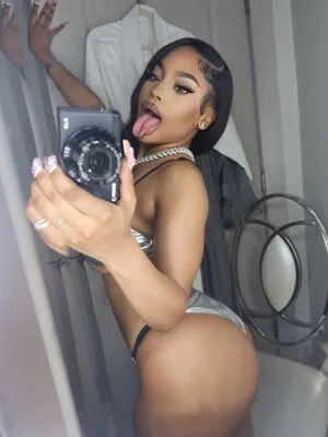Iamskylarmarie OnlyFans Leaked Free Thumbnail Picture - #4DoO8GfZwS