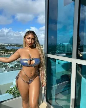 Iamskylarmarie OnlyFans Leaked Free Thumbnail Picture - #z99xV0VUD7