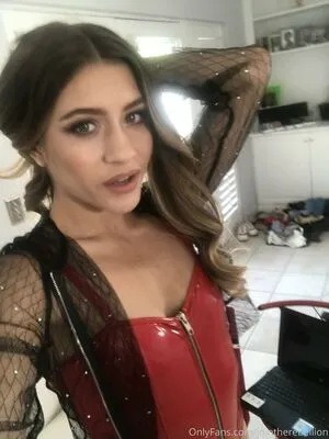 Iamtherebellynn OnlyFans Leaked Free Thumbnail Picture - #1WkPLnNaAE