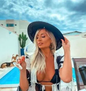 Iara Amaral OnlyFans Leaked Free Thumbnail Picture - #IUsB3z9mln