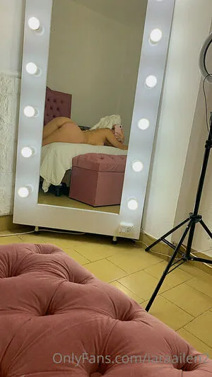Iaraailen2 OnlyFans Leaked Free Thumbnail Picture - #py22qXMKv5