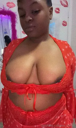 Ice Cartier OnlyFans Leaked Free Thumbnail Picture - #15G4ZkvedG