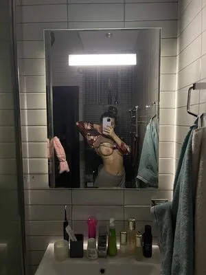 Ice Sparrow OnlyFans Leaked Free Thumbnail Picture - #hqq2DEj1Bx
