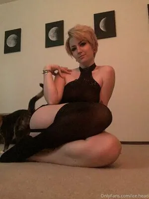 Ice Titz OnlyFans Leaked Free Thumbnail Picture - #LX9F4emjL7