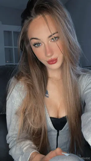 Iceeivee OnlyFans Leaked Free Thumbnail Picture - #ptGHC3AJi4