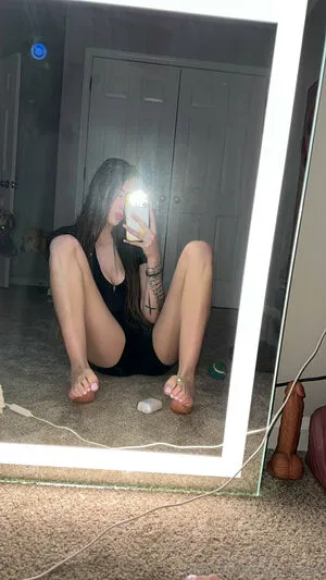 Iceeivee OnlyFans Leaked Free Thumbnail Picture - #wkwmmBfETy
