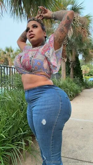 Iceexclusive1 OnlyFans Leaked Free Thumbnail Picture - #FqIyISya4H
