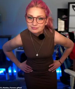 Icetokki OnlyFans Leaked Free Thumbnail Picture - #2zdgI7eQZh