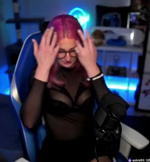 Icetokki OnlyFans Leaked Free Thumbnail Picture - #QoiekXI2M7