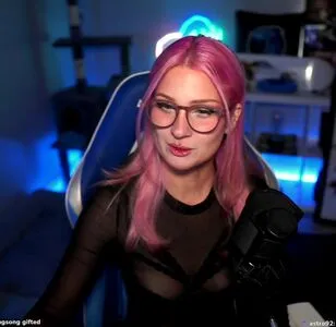 Icetokki OnlyFans Leaked Free Thumbnail Picture - #ZcWCVFJ3Ff