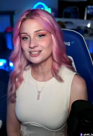 Icetokki OnlyFans Leaked Free Thumbnail Picture - #ifQwf4uxTw