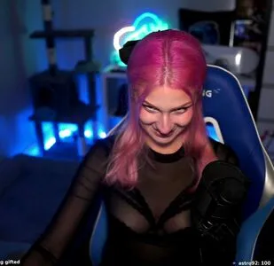 Icetokki OnlyFans Leaked Free Thumbnail Picture - #ifUFboI8O7