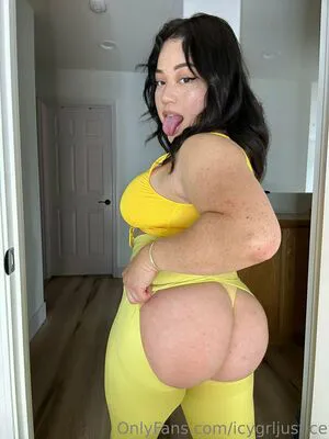 Icygrljustice OnlyFans Leaked Free Thumbnail Picture - #WeiWSGXCRO