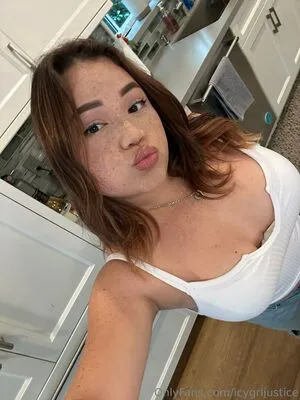 Icygrljustice OnlyFans Leaked Free Thumbnail Picture - #lsMBbYmYNh
