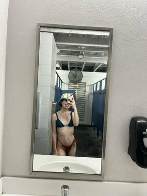 Idcitsangell OnlyFans Leaked Free Thumbnail Picture - #4SDj4gt3b2