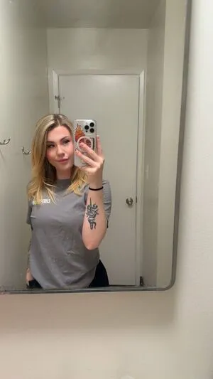 Idkjuliaa OnlyFans Leaked Free Thumbnail Picture - #gchQbl9d2L