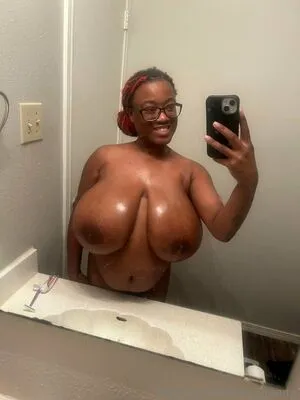 Idreamofebony OnlyFans Leaked Free Thumbnail Picture - #ksDU2tI6sc