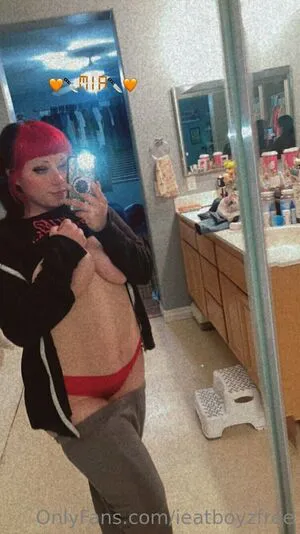 Ieatboyzfree OnlyFans Leaked Free Thumbnail Picture - #8TuuEV3Xdd