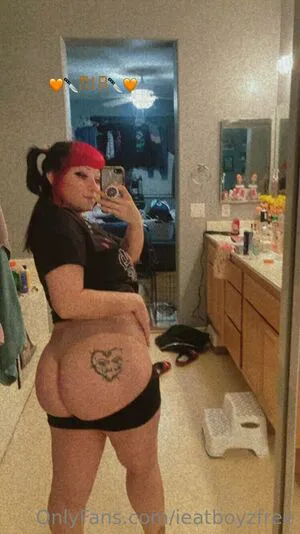 Ieatboyzfree OnlyFans Leaked Free Thumbnail Picture - #K0nNVsP8kX