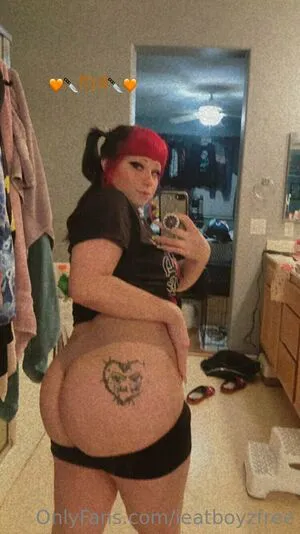 Ieatboyzfree OnlyFans Leaked Free Thumbnail Picture - #y5EUPCWzc3
