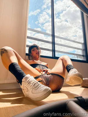 Iemzzz OnlyFans Leaked Free Thumbnail Picture - #7oNsAsJn7k