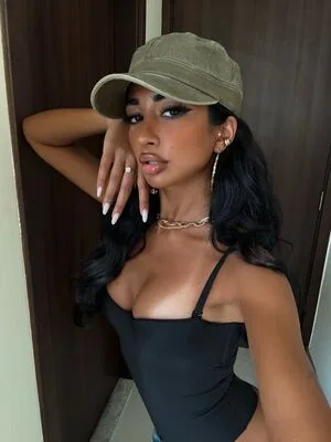 Iffat Marash OnlyFans Leaked Free Thumbnail Picture - #BtlE2W2eMq