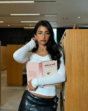 Iffat Marash OnlyFans Leaked Free Thumbnail Picture - #gW1a4A3zcB