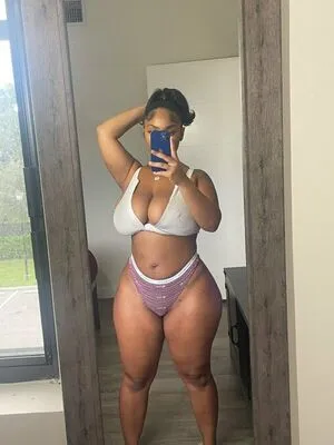 Ii Shaay OnlyFans Leaked Free Thumbnail Picture - #lltJBJMSYo