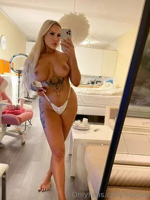 Iinasse OnlyFans Leaked Free Thumbnail Picture - #HoYKoYPQfA