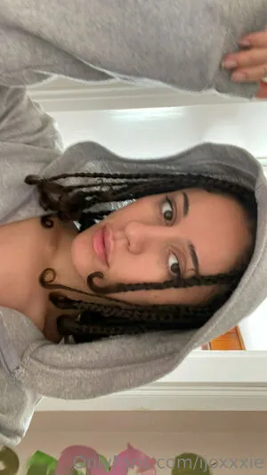 Ijoxxxie OnlyFans Leaked Free Thumbnail Picture - #XLcdUZWrUc