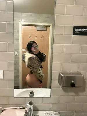 Ijustneedee OnlyFans Leaked Free Thumbnail Picture - #KsBuWhltCv