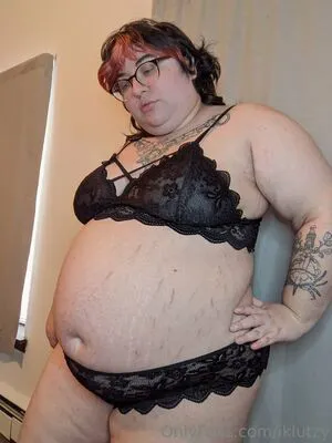 Iklutzy OnlyFans Leaked Free Thumbnail Picture - #f6ecZhWtZk