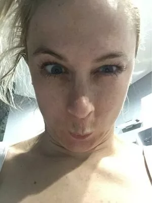 Iliza Shlesinger OnlyFans Leaked Free Thumbnail Picture - #W4N9Pvd0Hr