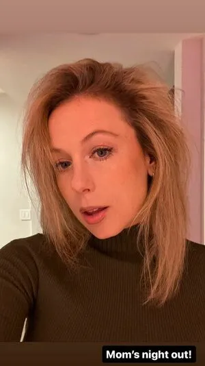 Iliza Shlesinger OnlyFans Leaked Free Thumbnail Picture - #ZBgS7QG4DB
