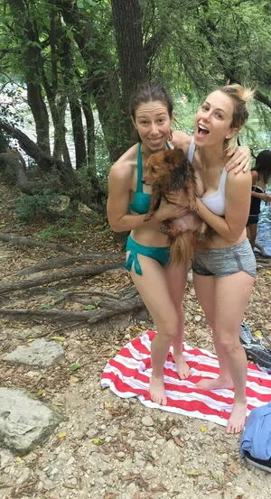Iliza Shlesinger OnlyFans Leaked Free Thumbnail Picture - #altfhEY0ik