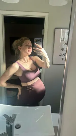 Iliza Shlesinger OnlyFans Leaked Free Thumbnail Picture - #iUFfW8JpCM