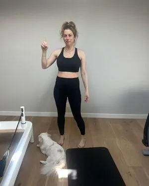 Iliza Shlesinger OnlyFans Leaked Free Thumbnail Picture - #mHISOQC7on