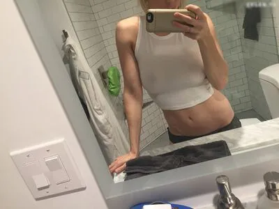 Iliza Shlesinger OnlyFans Leaked Free Thumbnail Picture - #ux0GTkhJfY