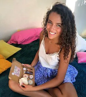 Illana Barry OnlyFans Leaked Free Thumbnail Picture - #gnedRJW9Tu