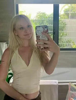 Illustrious Bed OnlyFans Leaked Free Thumbnail Picture - #FvMVTJCLDv