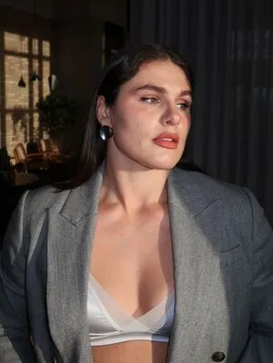 Ilona Maher OnlyFans Leaked Free Thumbnail Picture - #0n8Cv4pPn2