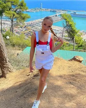 Ilonaaln OnlyFans Leaked Free Thumbnail Picture - #5qj9DIXNBm