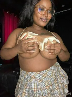 Ilovecaramel OnlyFans Leaked Free Thumbnail Picture - #4CT6ra9NWg