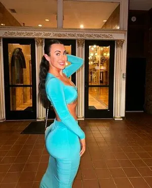 Iloveclo OnlyFans Leaked Free Thumbnail Picture - #LPwjnWQAEl